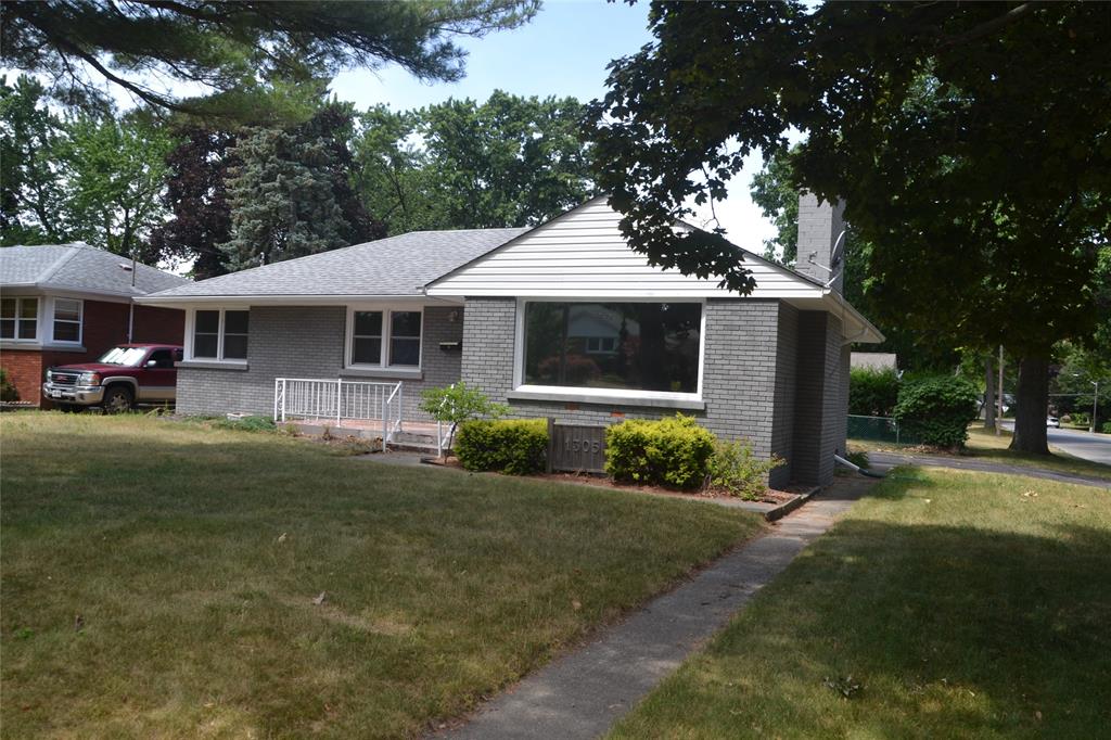 1305 Kim Street, Sarnia Ontario, Canada