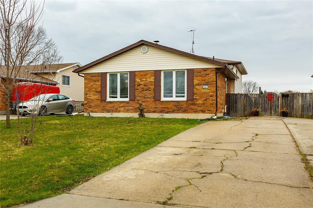 126 Emi Street, St. Clair Ontario, Canada