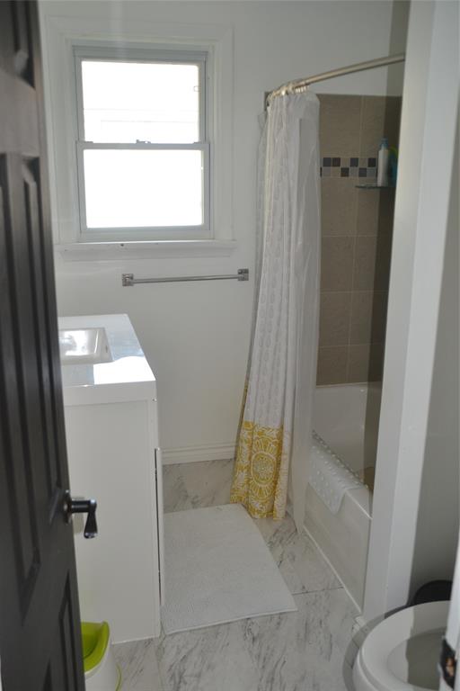 943 KEMSLEY Drive, Sarnia, Ontario, Canada photo 9