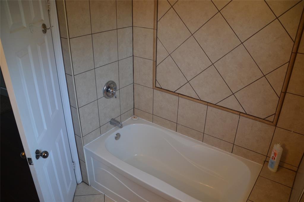 973 KENSINGTON Boulevard, Sarnia, Ontario, Canada photo 9
