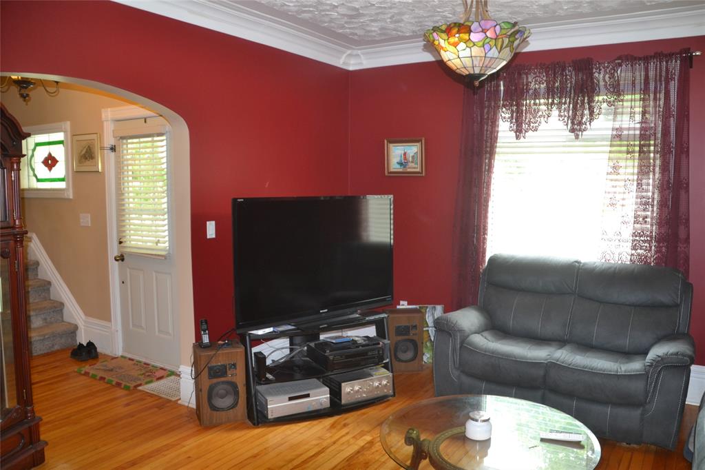 131 QUEEN Street, Sarnia, Ontario, Canada