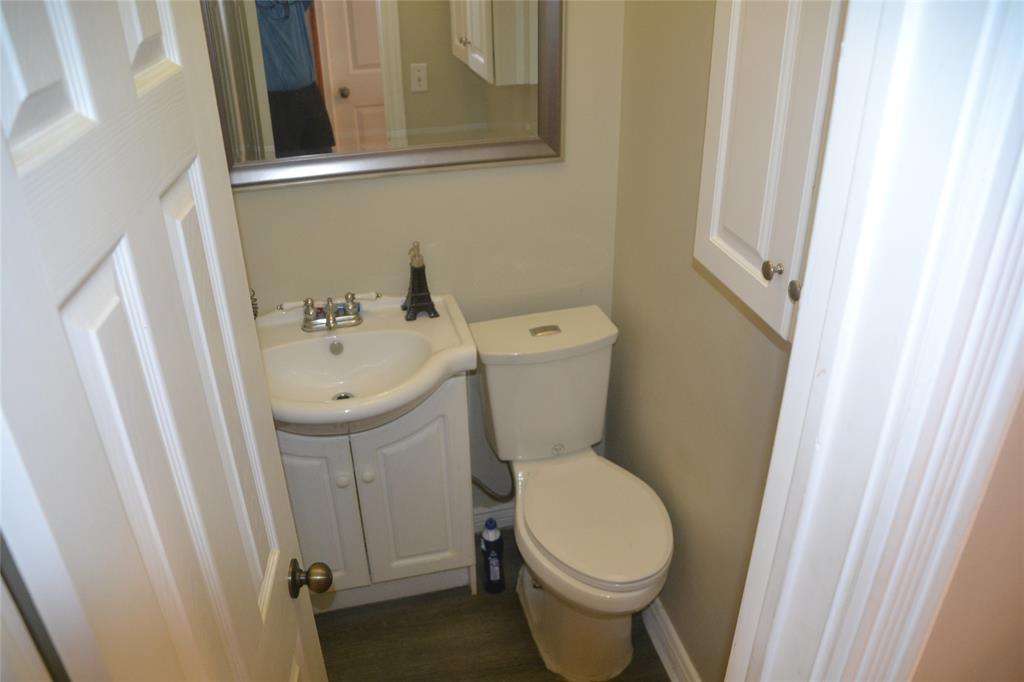 131 QUEEN Street, Sarnia, Ontario, Canada