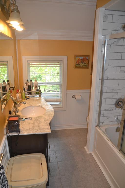 131 QUEEN Street, Sarnia, Ontario, Canada