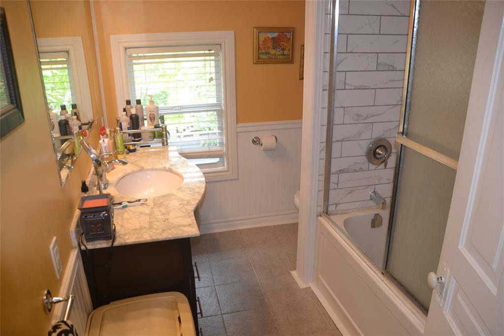 131 QUEEN Street, Sarnia, Ontario, Canada