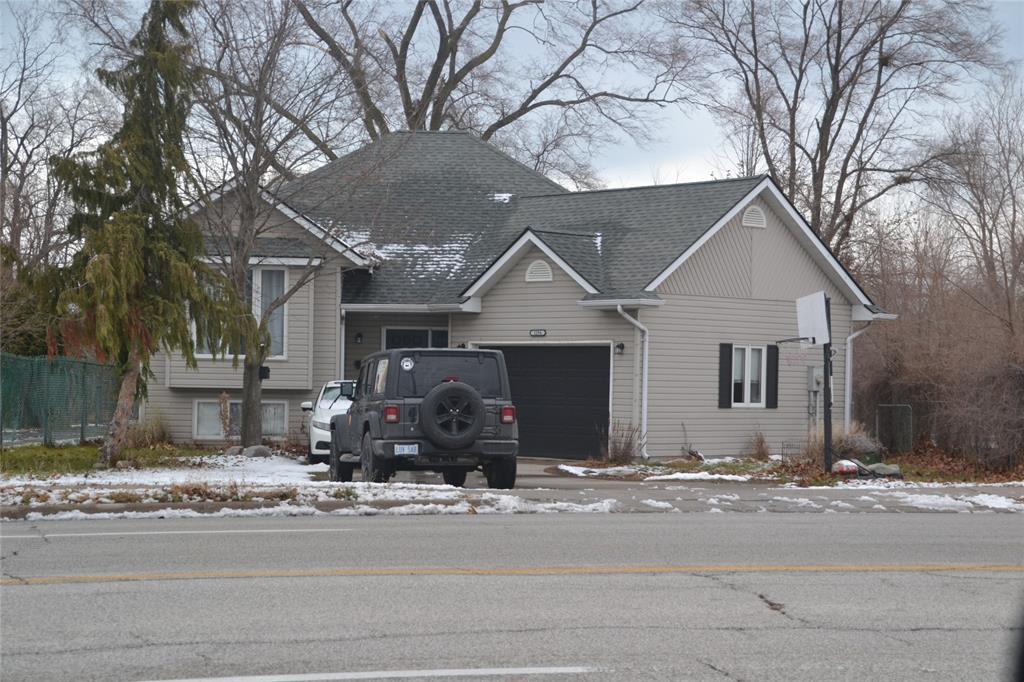 1294 MICHIGAN Avenue, Sarnia, Ontario, Canada photo 2