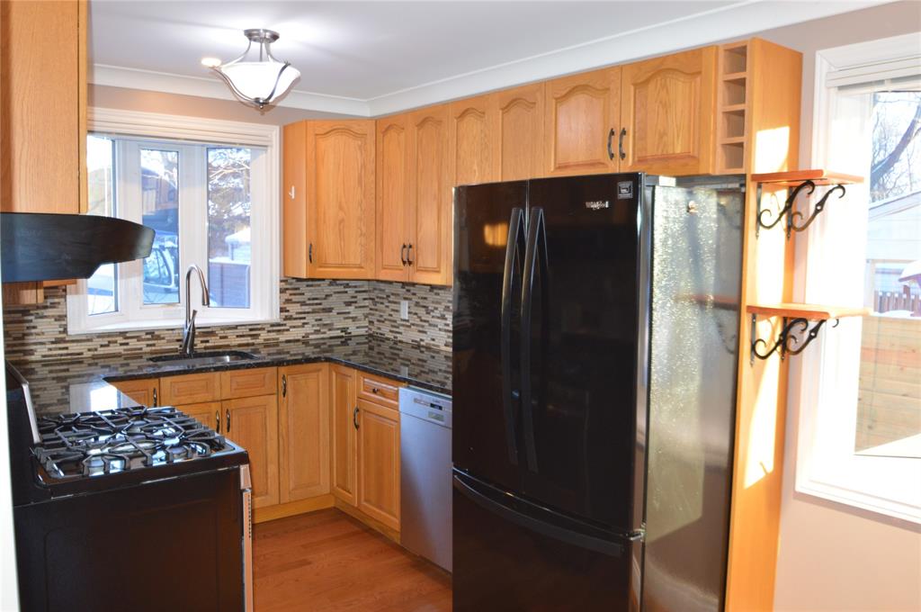 1344 SPARTAN Street, Sarnia, Ontario, Canada photo 10