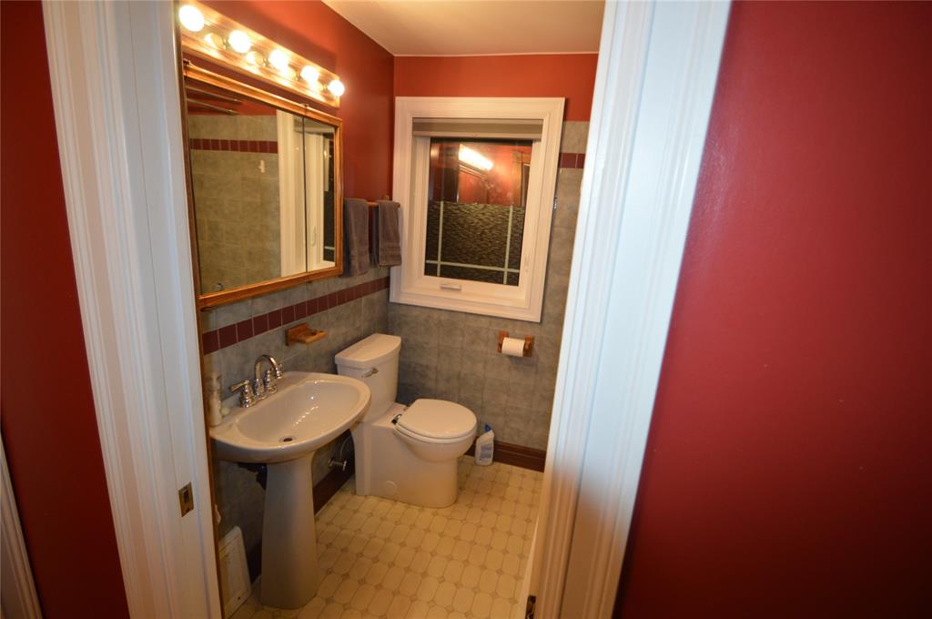 1344 SPARTAN Street, Sarnia, Ontario, Canada photo 17