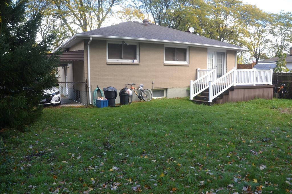 941 OAK Street, Sarnia, Ontario, Canada photo 5