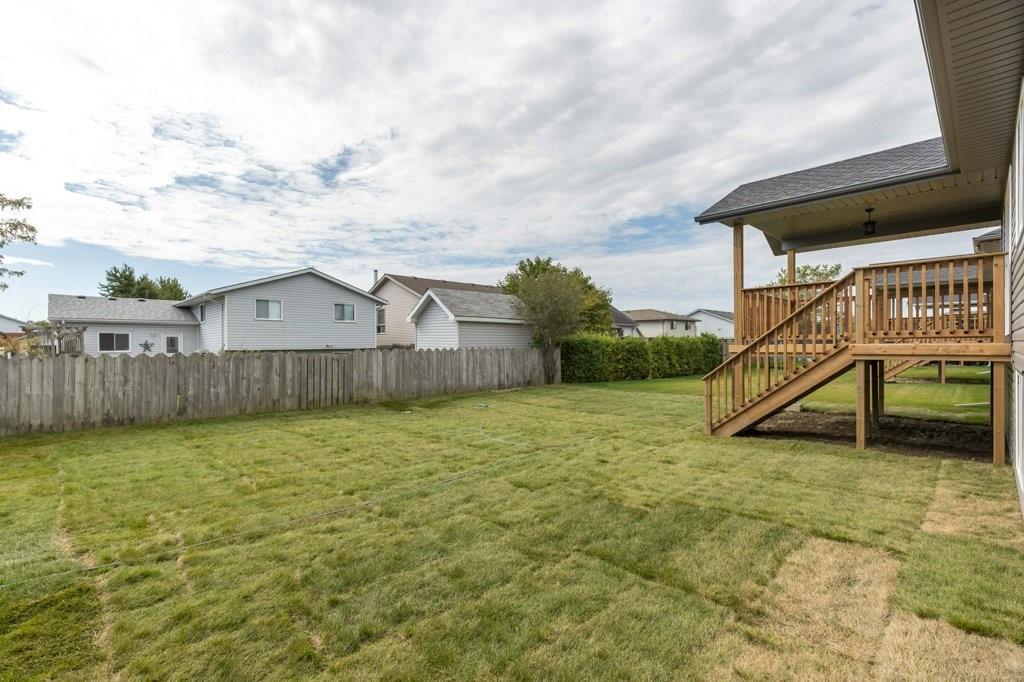 4085 ERNEST Street, Petrolia Ontario, Canada