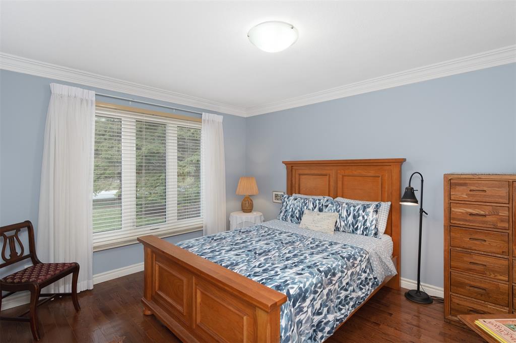 2175 YEATES Court, Sarnia Ontario, Canada
