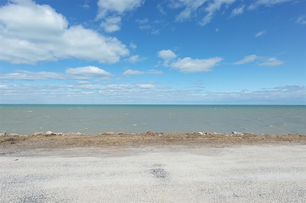 2175 YEATES Court, Sarnia Ontario, Canada