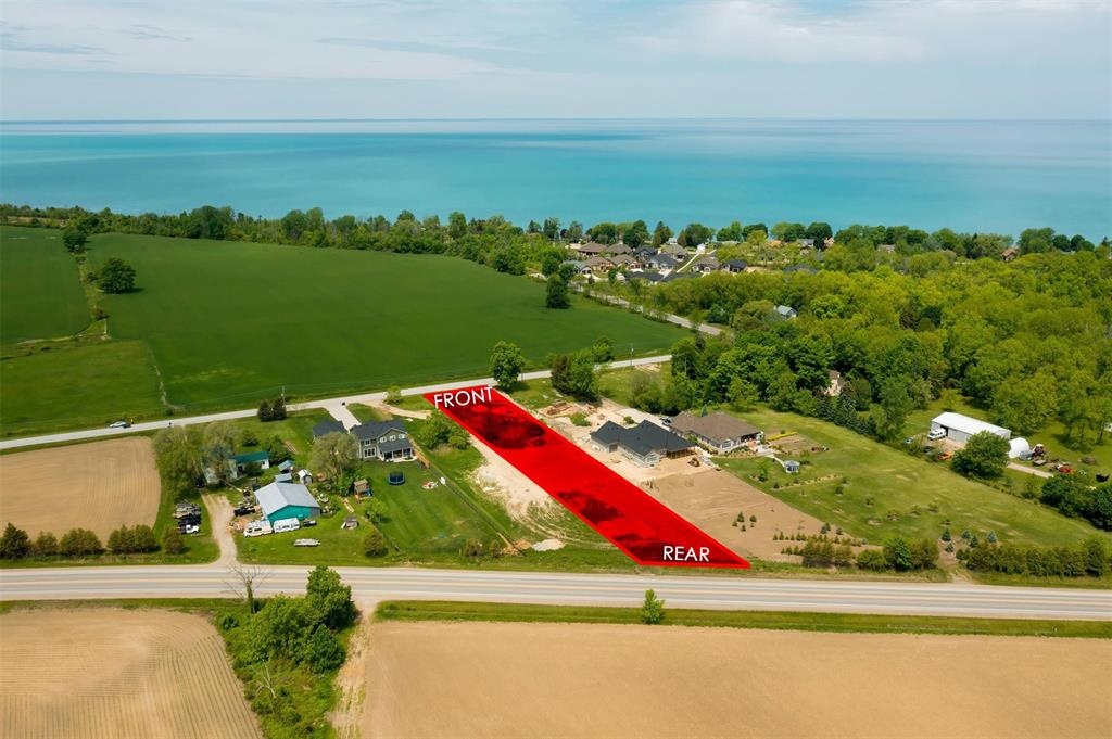 7088 BONNIE DOONE Road, Plympton-Wyoming, Ontario, Canada