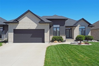 428 CHRISVALE Boulevard, Sarnia Ontario, Canada