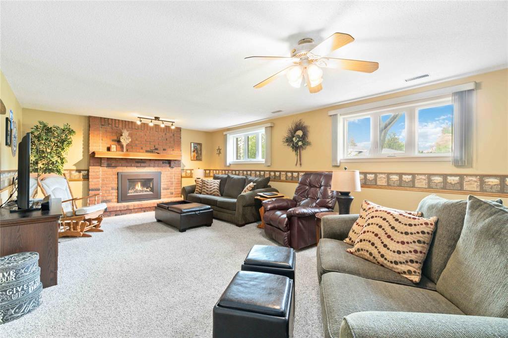 2667 HAMILTON Road, Sarnia, Ontario, Canada