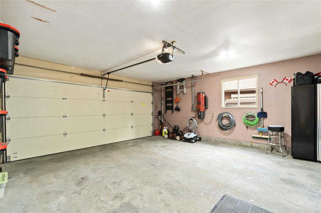 2667 HAMILTON Road, Sarnia, Ontario, Canada