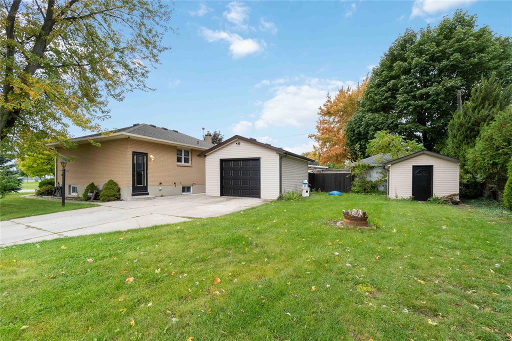 962 TALFOURD Street, Sarnia, Ontario, Canada photo 2