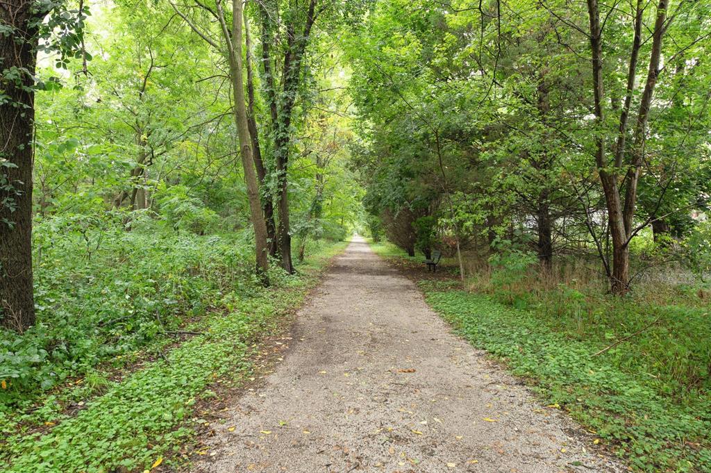 2056 BLACKWELL Road, Sarnia Ontario, Canada
