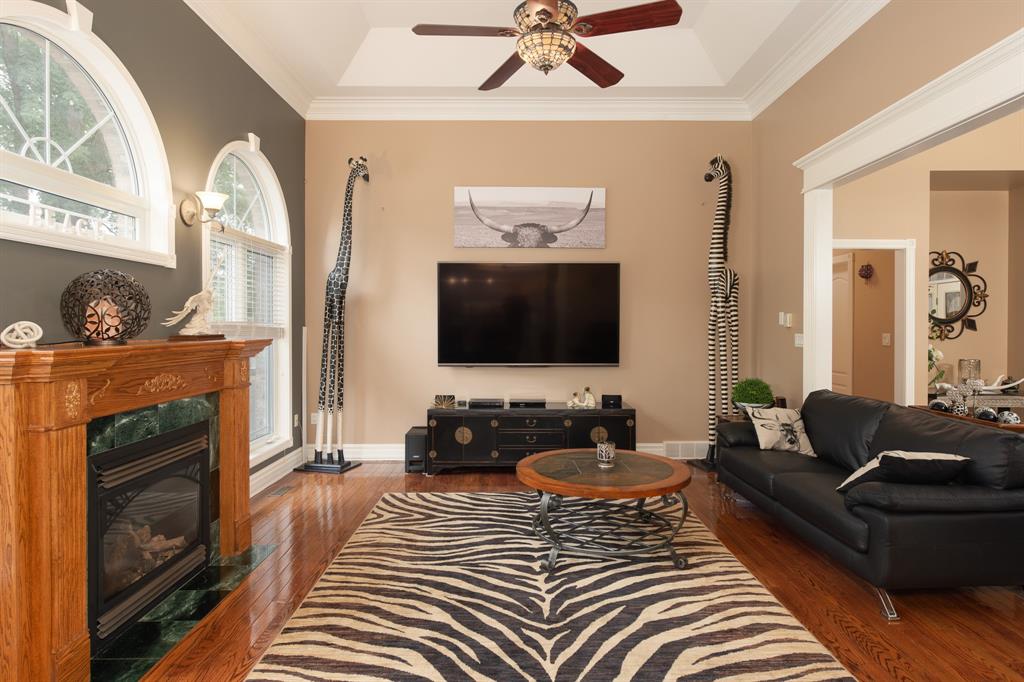 2056 BLACKWELL Road, Sarnia Ontario, Canada