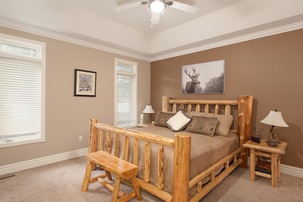 2056 BLACKWELL Road, Sarnia Ontario, Canada