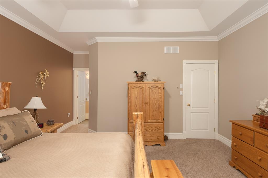 2056 BLACKWELL Road, Sarnia Ontario, Canada