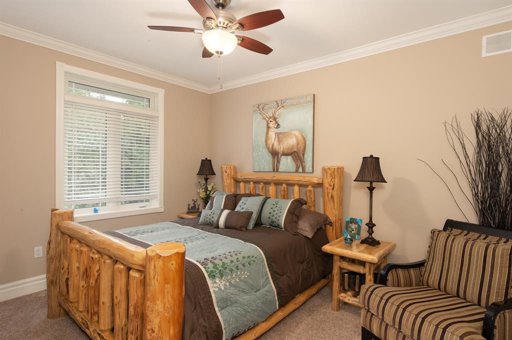 2056 BLACKWELL Road, Sarnia Ontario, Canada