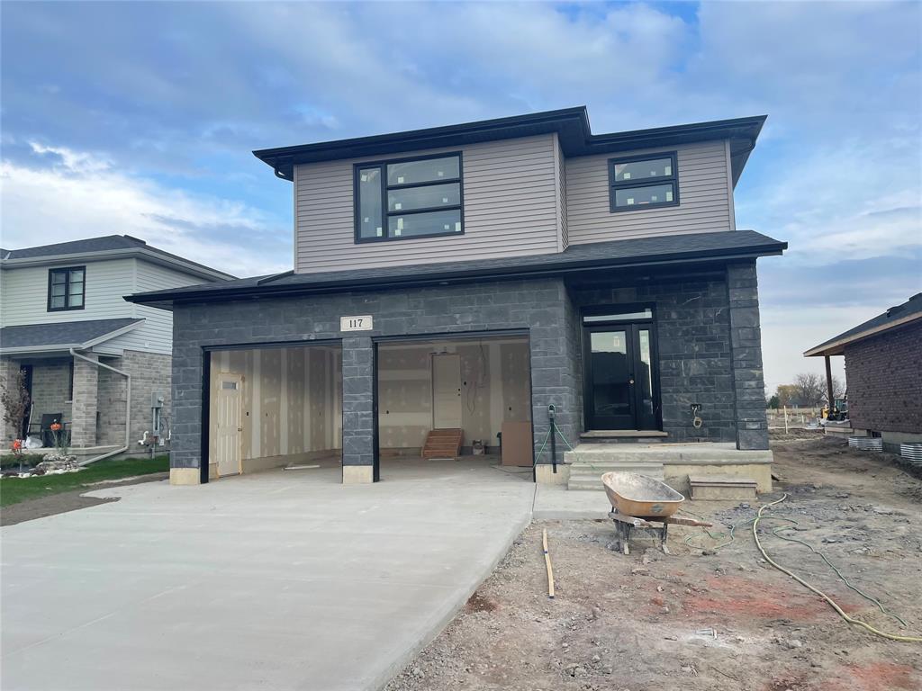 117 KAMAL Drive, Sarnia, Ontario, Canada