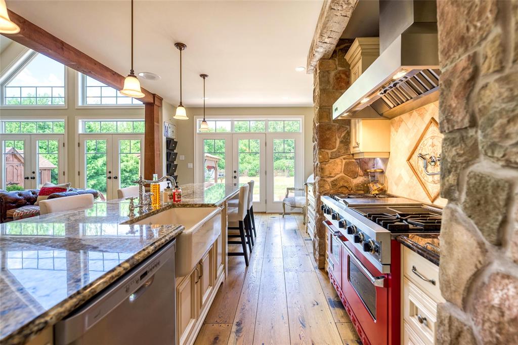 1720 BLACKWELL Road, Sarnia, Ontario, Canada