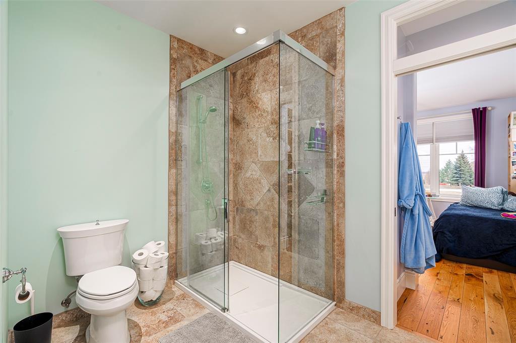 1720 BLACKWELL Road, Sarnia, Ontario, Canada