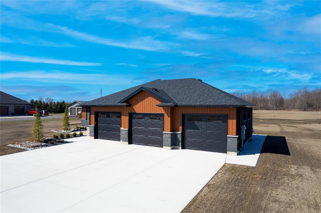 4659 MARTHAVILLE Road, Enniskillen, Ontario, Canada