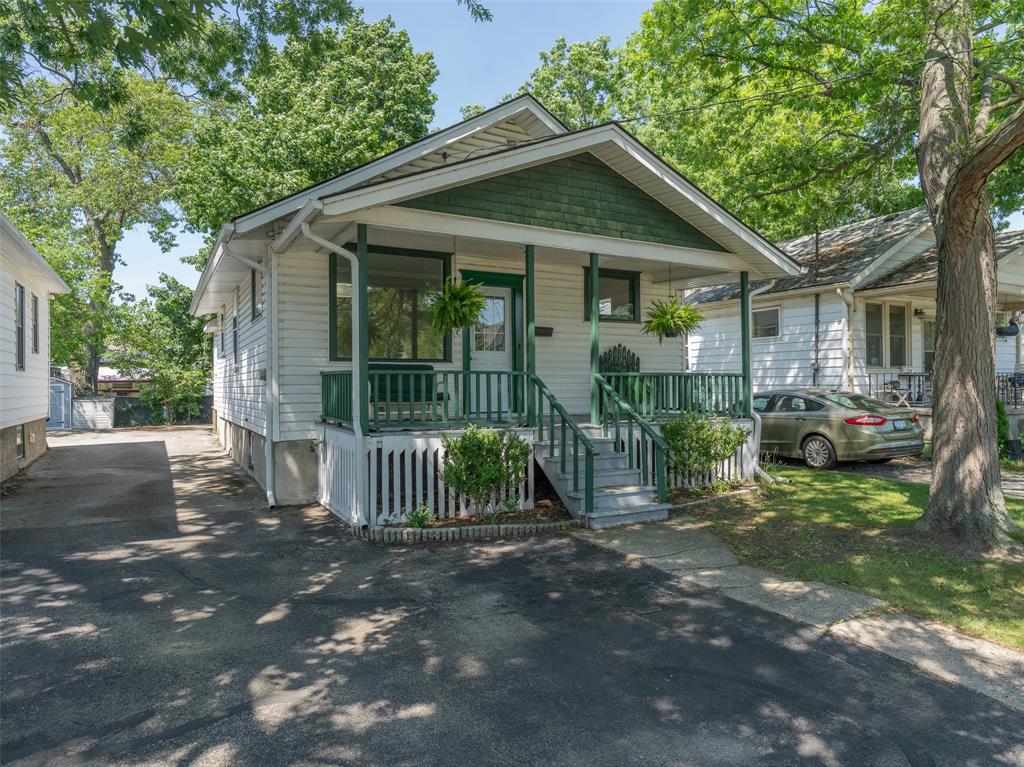 288 Nelson Street, Sarnia Ontario, Canada