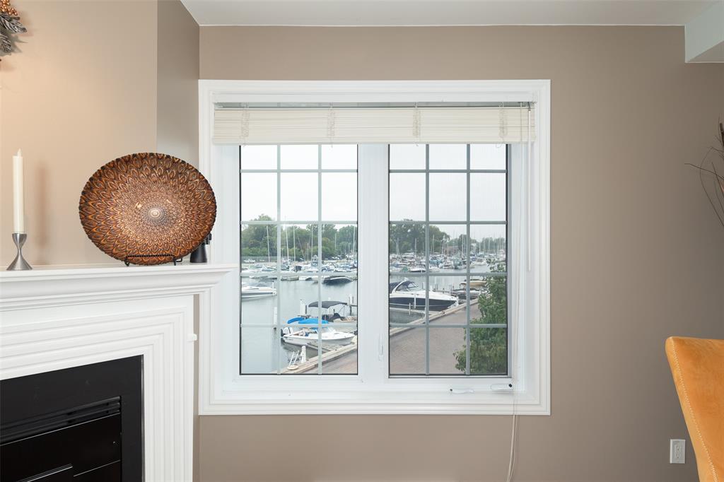 1520 VENETIAN Boulevard Unit# M-201, Point Edward, Ontario, Canada