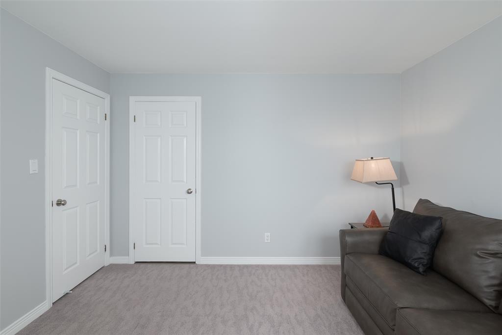 1520 VENETIAN Boulevard Unit# M-201, Point Edward, Ontario, Canada