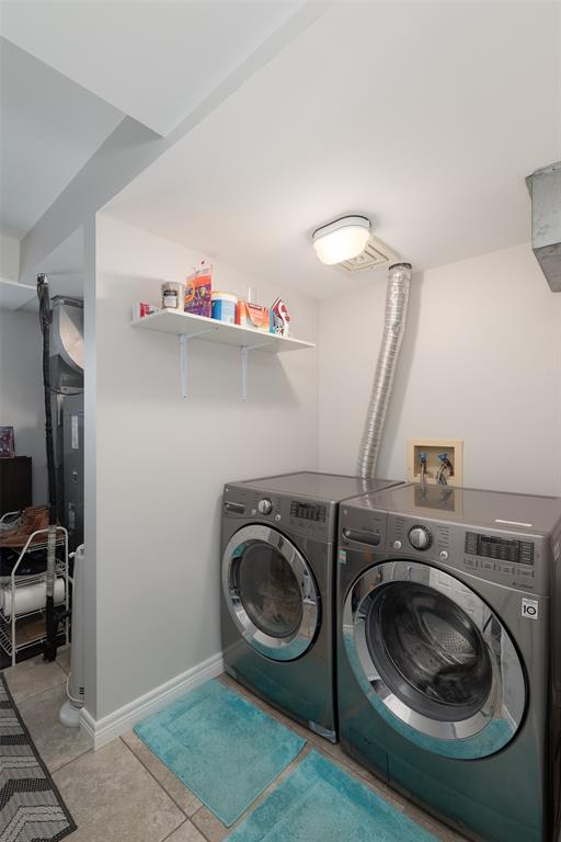 1520 VENETIAN Boulevard Unit# M-201, Point Edward, Ontario, Canada