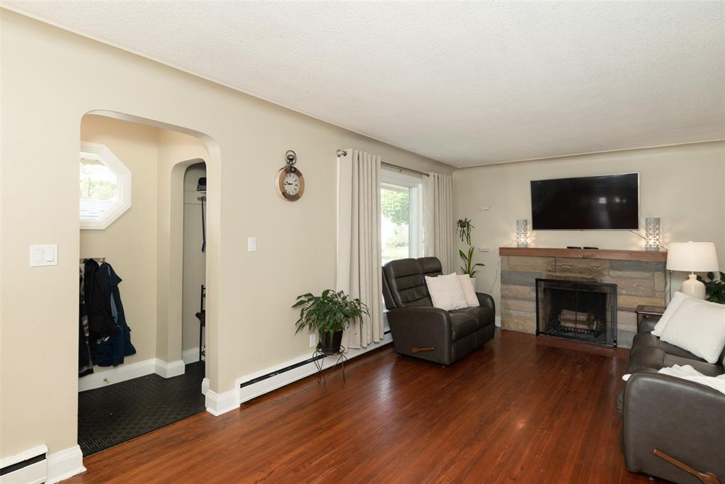 232 ELGIN Street, Sarnia, Ontario, Canada