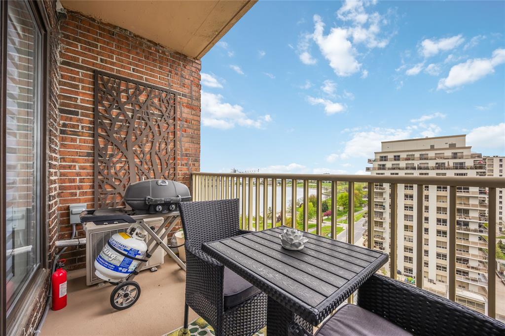 10 DERBY Lane Unit# 1202, Sarnia, Ontario, Canada photo 30