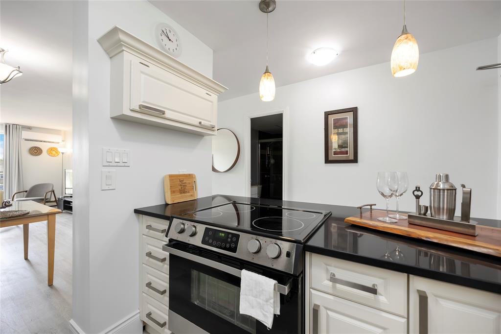 10 DERBY Lane Unit# 306, Sarnia, Ontario, Canada photo 7