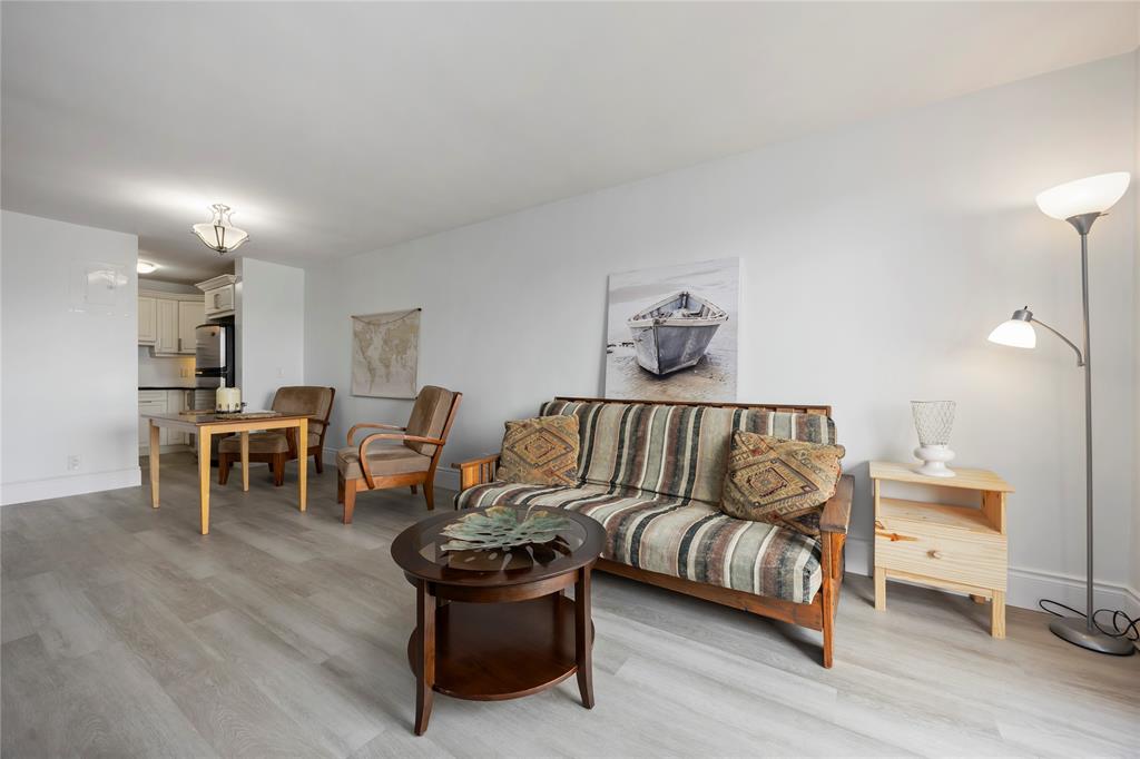 10 DERBY Lane Unit# 306, Sarnia, Ontario, Canada photo 12