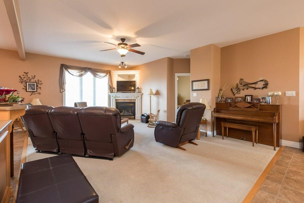477 FIRST Avenue, Petrolia Ontario, Canada