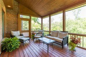 5028 LAKESHORE Road, Plympton-Wyoming Ontario, Canada