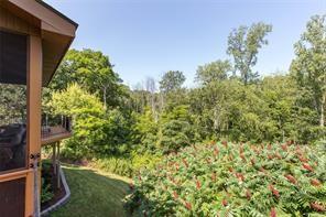 5028 LAKESHORE Road, Plympton-Wyoming Ontario, Canada