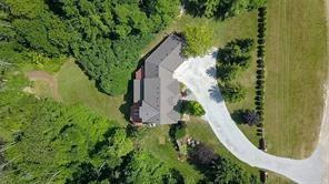 5028 LAKESHORE Road, Plympton-Wyoming Ontario, Canada