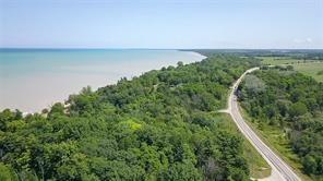 5028 LAKESHORE Road, Plympton-Wyoming Ontario, Canada