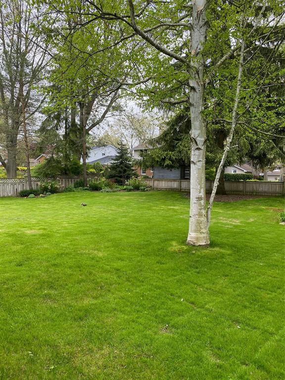 1315 HILLCREST NISBET Drive, Sarnia Ontario, Canada