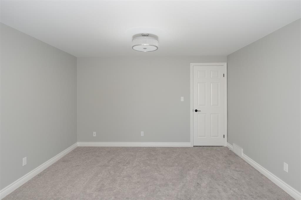 1315 HILLCREST NISBET Drive, Sarnia Ontario, Canada