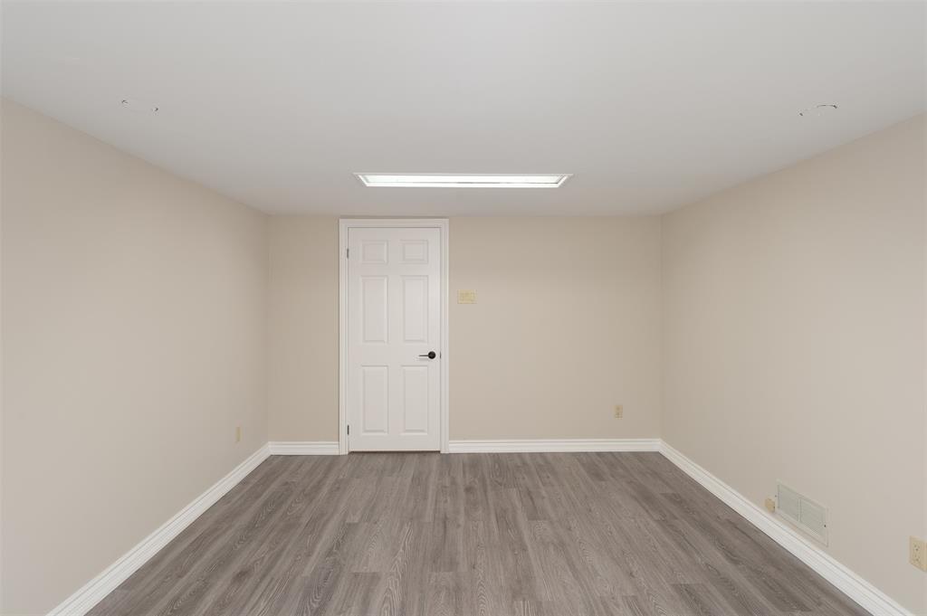 1315 HILLCREST NISBET Drive, Sarnia Ontario, Canada