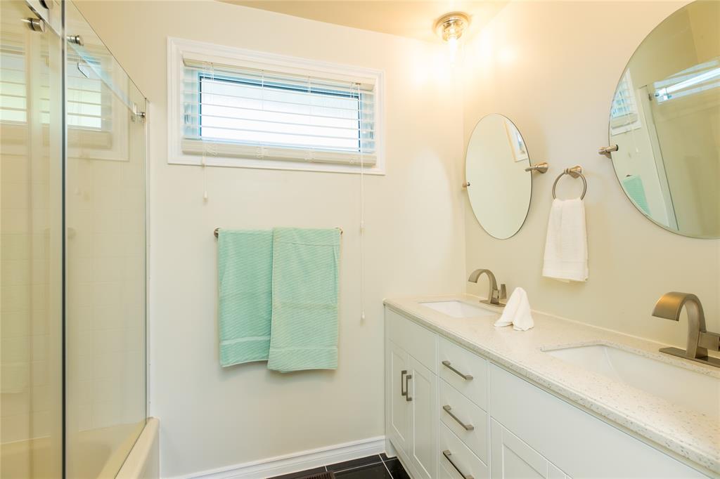 29951 ST CLAIR Parkway, Wallaceburg Ontario, Canada