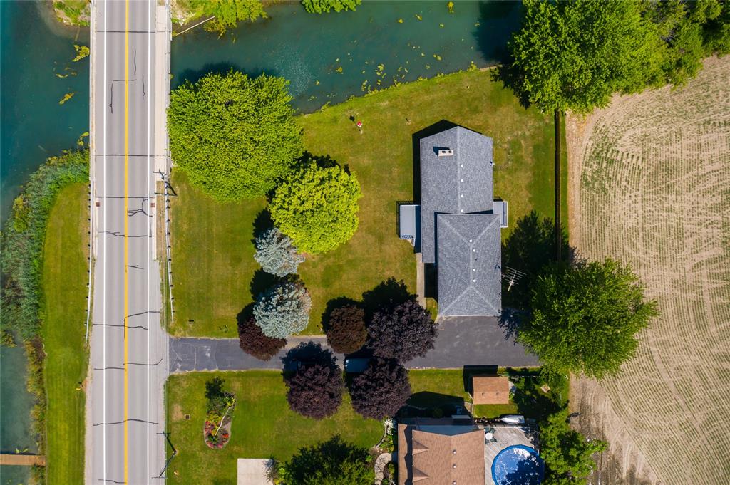 29951 ST CLAIR Parkway, Wallaceburg Ontario, Canada