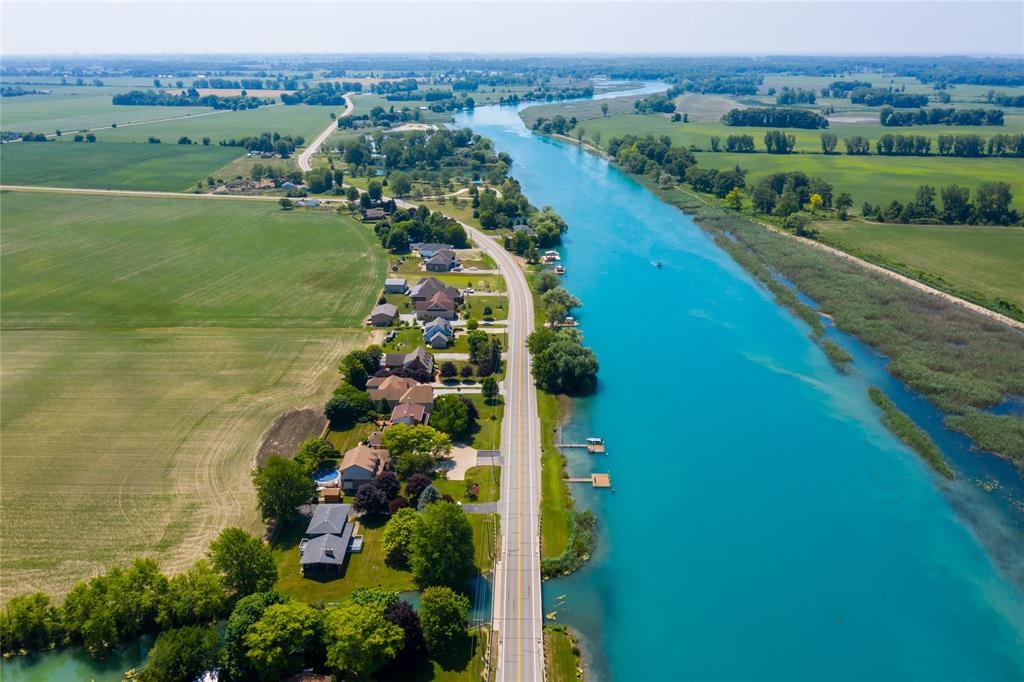 29951 ST CLAIR Parkway, Wallaceburg Ontario, Canada