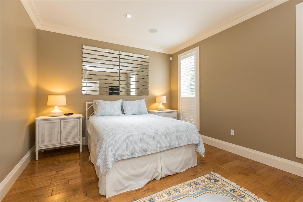1926 LAKESHORE Road, Sarnia Ontario, Canada