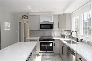 1315 HILLCREST-NISBET Drive, Sarnia Ontario, Canada